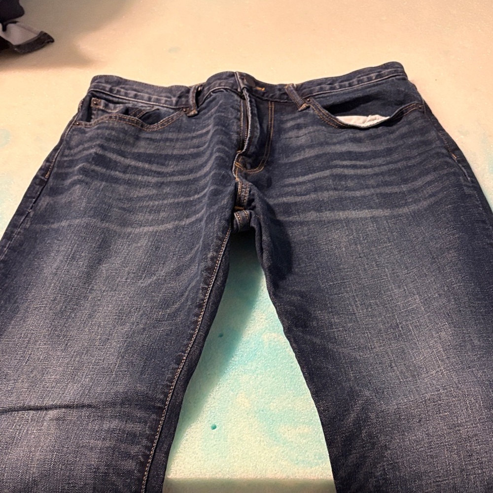 GAP Men's Dark Blue Straight Jeans